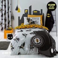 Batman Grey Reversible Glow In The Dark Duvet Cover And Pillowcase Set -IT Luggage Kids Sales Store 30691815