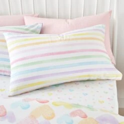 Rainbow Hearts Duvet Cover And Pillowcase Set -IT Luggage Kids Sales Store 30792070 alt04