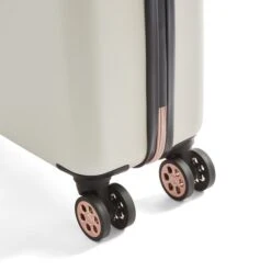 Scalloped Hard Shell Suitcase -IT Luggage Kids Sales Store 30793130 alt01