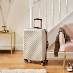 Scalloped Hard Shell Suitcase -IT Luggage Kids Sales Store 30793131