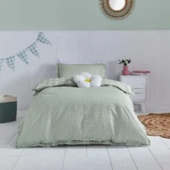 Daisy Gingham Ruffle Trim Duvet Cover And Pillowcase Set -IT Luggage Kids Sales Store 30861432 alt01