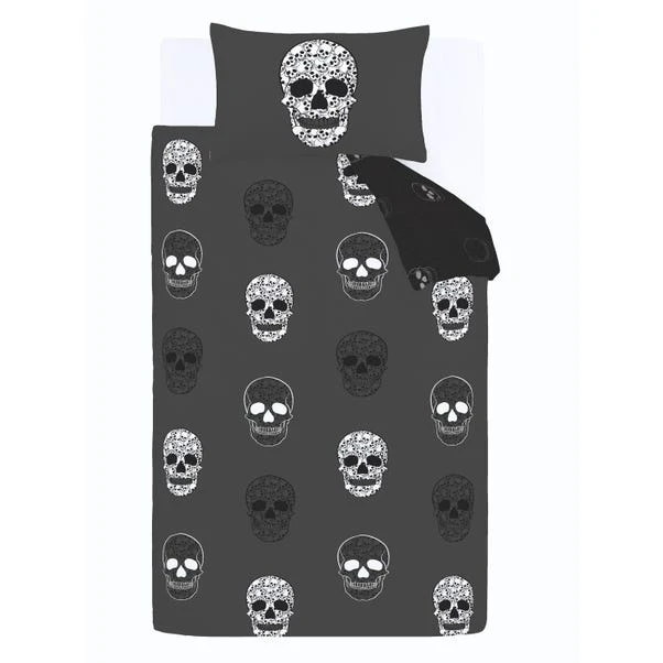 Catherine Lansfield Skulls Reversible Duvet Cover & Pillowcase Set 7 Catherine Lansfield Skulls Reversible Duvet Cover & Pillowcase Set - Image 7