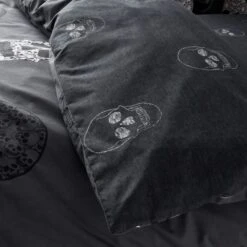 Catherine Lansfield Skulls Reversible Duvet Cover & Pillowcase Set 9 Catherine Lansfield Skulls Reversible Duvet Cover & Pillowcase Set -IT Luggage Kids Sales Store 30880233 alt02