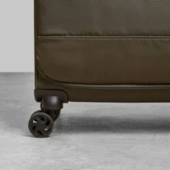 Rock Luggage Paris Soft Shell Suitcase 25 Rock Luggage Paris Soft Shell Suitcase -IT Luggage Kids Sales Store 30901991 alt02