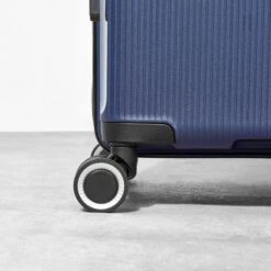 Rock Luggage Hudson Hard Shell Suitcase -IT Luggage Kids Sales Store 30902009 alt02