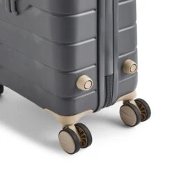 IT Luggage Skyscraper Hard Shell Suitcase -IT Luggage Kids Sales Store 30923383 alt03