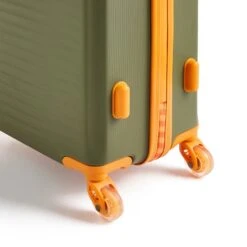 Elements Two-Tone Hard Shell Suitcase -IT Luggage Kids Sales Store 30927915 alt03