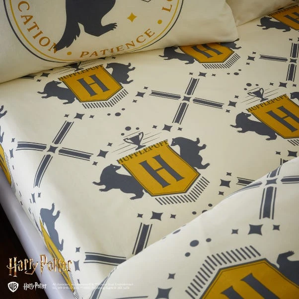Harry Potter Hufflepuff Fitted Sheet 2 Harry Potter Hufflepuff Fitted Sheet - Image 2