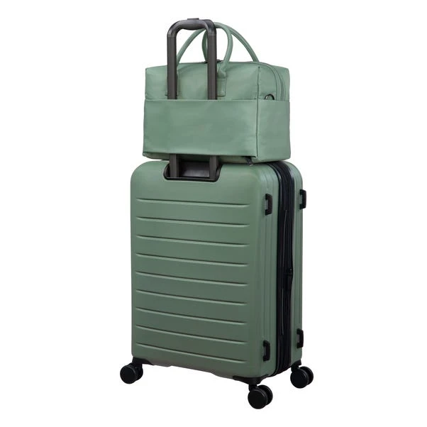 IT Luggage Outpaced Underseat Holdall 18 IT Luggage Outpaced Underseat Holdall - Image 18