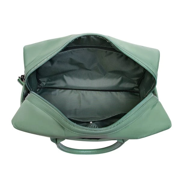 IT Luggage Outpaced Underseat Holdall 20 IT Luggage Outpaced Underseat Holdall - Image 20