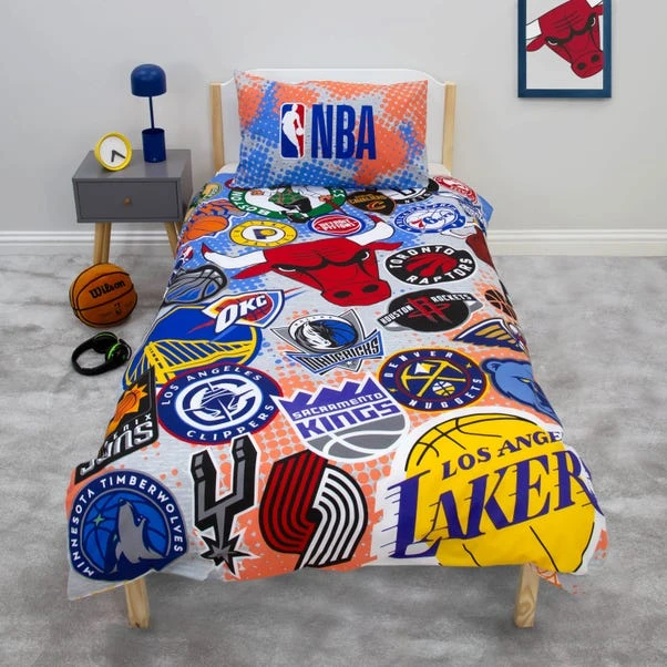 NBA Divide Reversible Single Duvet & Pillowcase Set 1 NBA Divide Reversible Single Duvet & Pillowcase Set