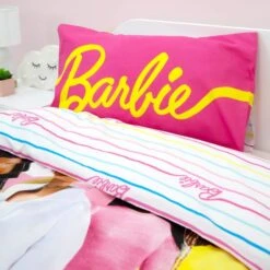 Barbie Unboxed Reversible Single Duvet Cover & Pillowcase Set 11 Barbie Unboxed Reversible Single Duvet Cover & Pillowcase Set -IT Luggage Kids Sales Store 30977945 alt03