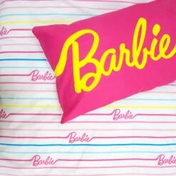 Barbie Unboxed Reversible Single Duvet Cover & Pillowcase Set 12 Barbie Unboxed Reversible Single Duvet Cover & Pillowcase Set -IT Luggage Kids Sales Store 30977945 alt04