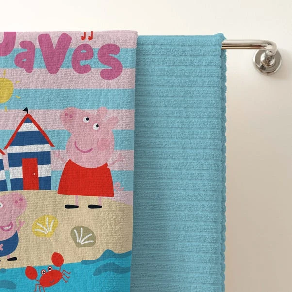 Peppa Pig Waves Cotton Beach Towel 2 Peppa Pig Waves Cotton Beach Towel - Image 2