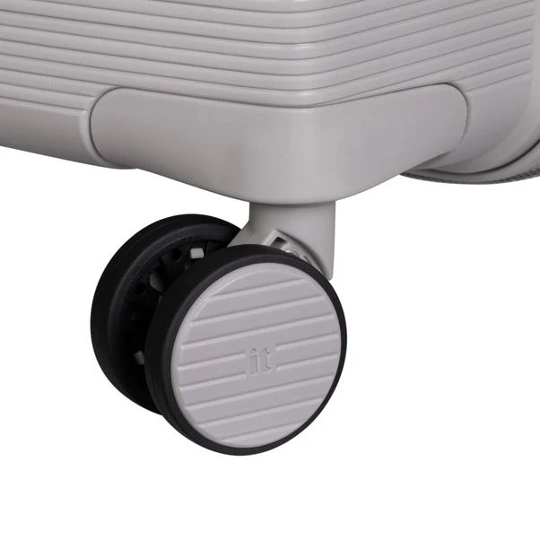 IT Luggage Unanimous Hard Shell Suitcase 17 IT Luggage Unanimous Hard Shell Suitcase - Image 17