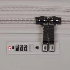 IT Luggage Unanimous Hard Shell Suitcase 26 IT Luggage Unanimous Hard Shell Suitcase -IT Luggage Kids Sales Store 30978572 alt06