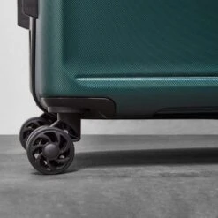 Rock Luggage Lincoln Hard Shell Suitcase -IT Luggage Kids Sales Store 30987720 alt02